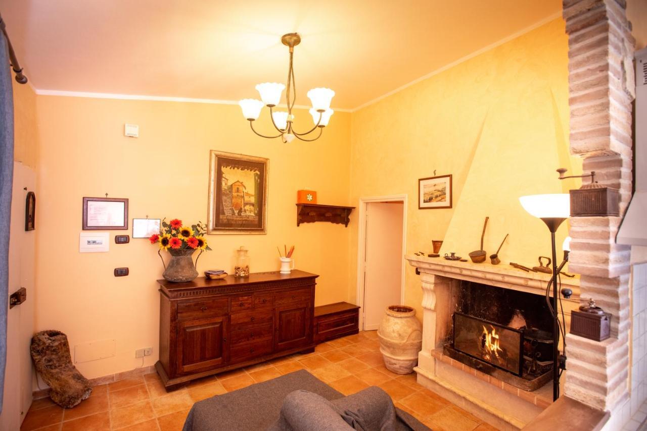 Casperia Relax Nell' Antico Borgoヴィラ エクステリア 写真