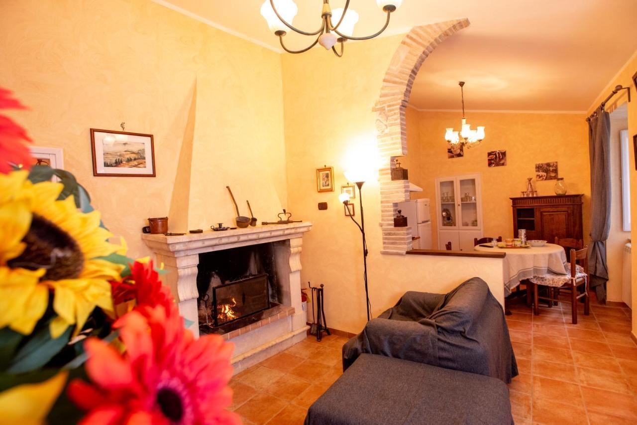Casperia Relax Nell' Antico Borgoヴィラ エクステリア 写真