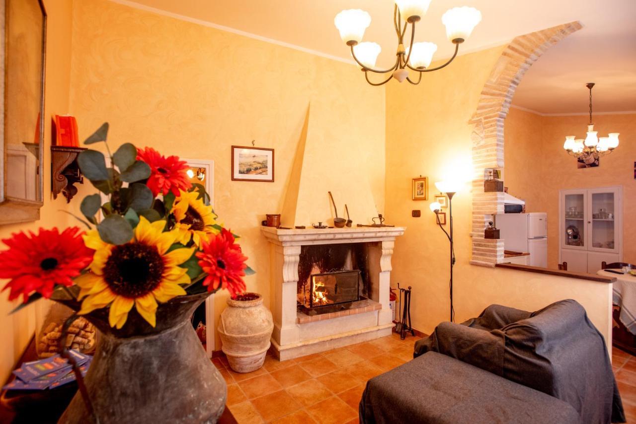 Casperia Relax Nell' Antico Borgoヴィラ エクステリア 写真