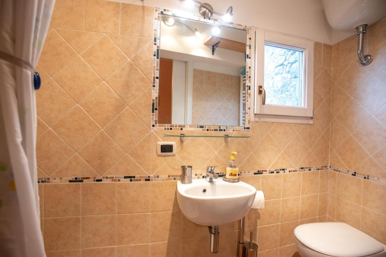 Casperia Relax Nell' Antico Borgoヴィラ エクステリア 写真