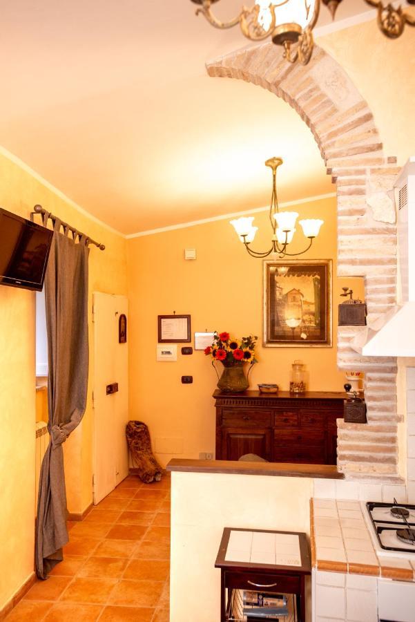 Casperia Relax Nell' Antico Borgoヴィラ エクステリア 写真