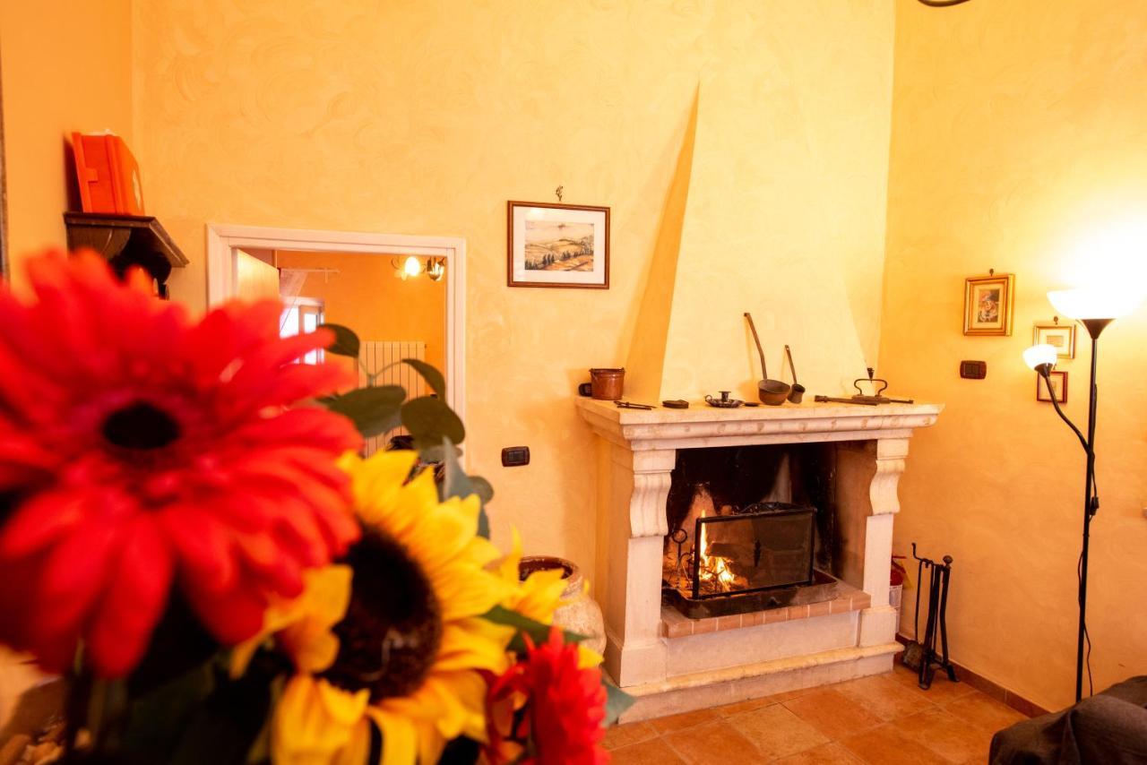 Casperia Relax Nell' Antico Borgoヴィラ エクステリア 写真